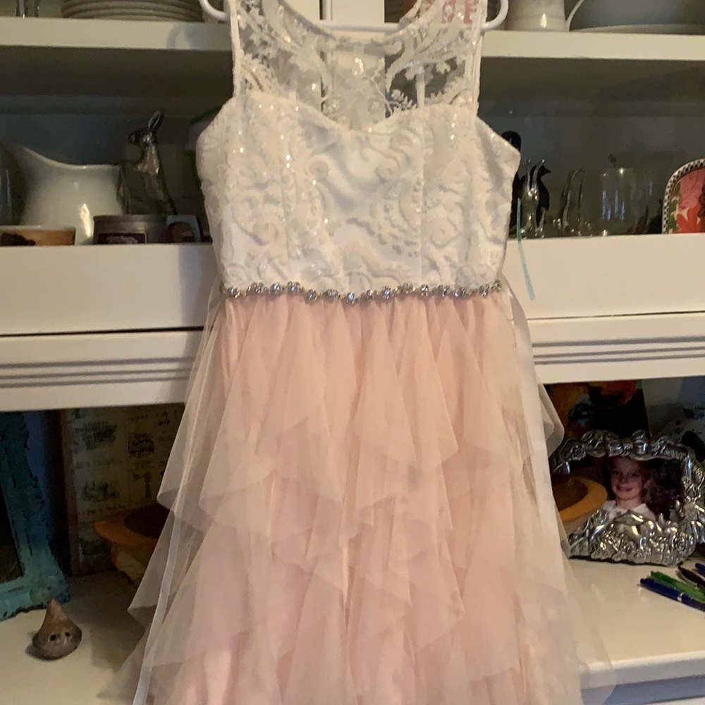 Girls dress size 10 NWT